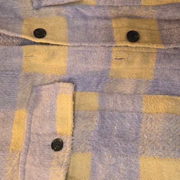 Oversized Shacket - Picture 2 of 2